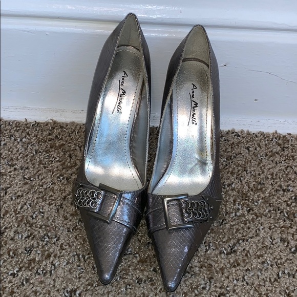 Anne Michelle silver snakeskin heels - Picture 2 of 6